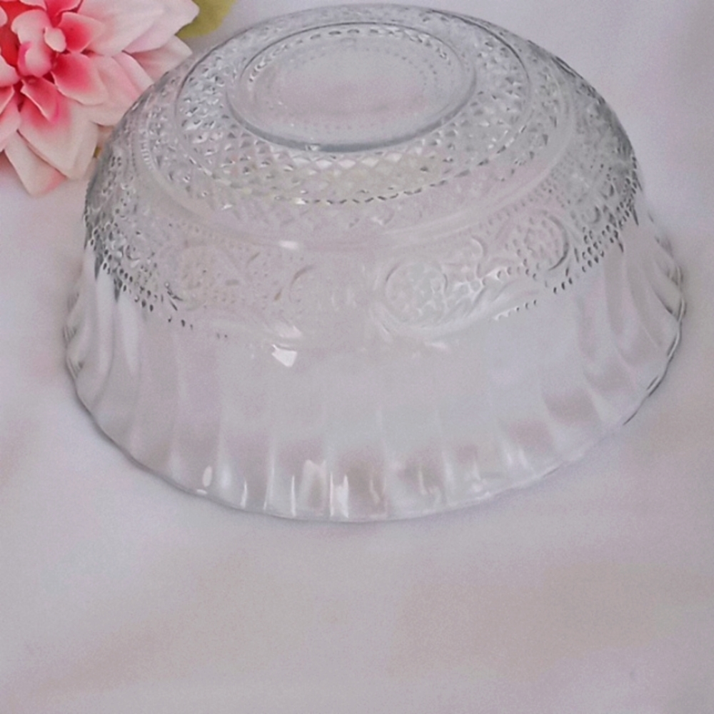 Vtg Etched Glass Bowl - Picture 3 of 5